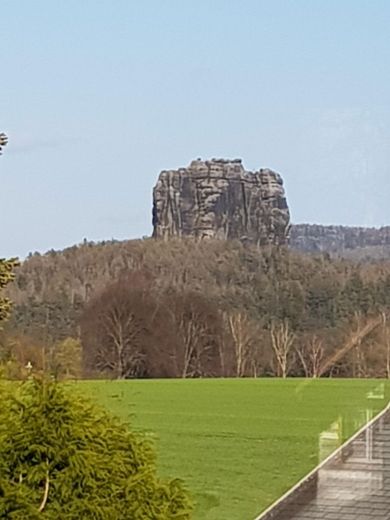 Blick aus Bad und Küche