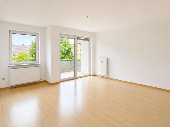 Büyüleyici 3 oda, mutfak, banyo daire – bol gün ışığı ve iyi oda dağılımı. Lütfen taleplerinizi e-posta yoluyla iletin! – Photo 1