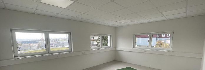 161 m² di superficie ufficio a Passau-Heining - in affitto