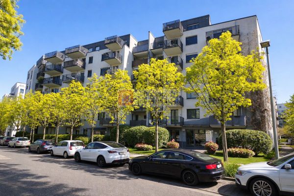 Harika!! Kiracılı 3 odalı daire, 2 batı balkonu ve TG otopark yeri