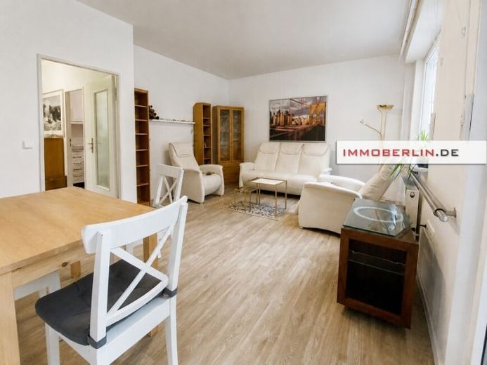 IMMOBERLIN.DE - Fraaie rustige ligging! Licht appartement met loggia bij de Botanische Tuin Dahlem – Foto 1