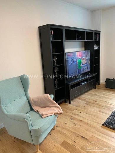 Appartamento di 2 locali a Schöneberg, nuovo e completamente arredato – e1404f620386312f9cf66437256ada74aeef93ce.jpg