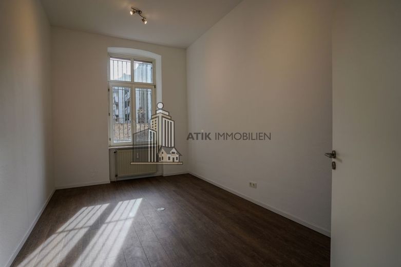 ATIK: Exklusive Bürofläche mit Altbaucharme und Terrasse im Zentrum - provisionsfrei – Innenasicht
