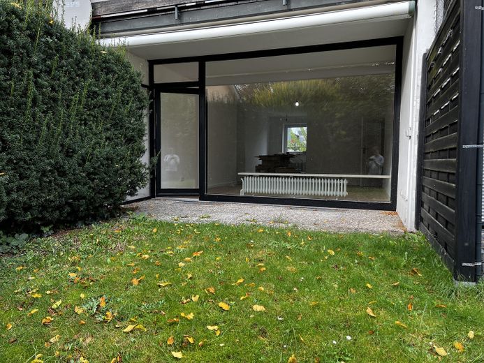 Zentral & grün: 3-Zimmer-Wohnung mit Garten & EBK in Hehlentor – Terasse