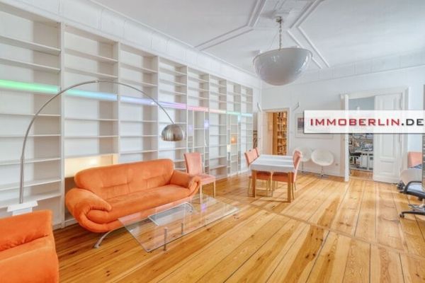 IMMOBERLIN.DE - Fascinating старинная квартира с лепниной, подходящая для семьи, в популярном районе