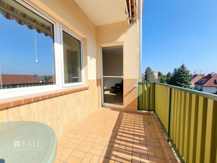 Vahrenwald- piso de 3 habitaciones con balcón en el 3er piso con bonita vista (sin ascensor) – Balkon
