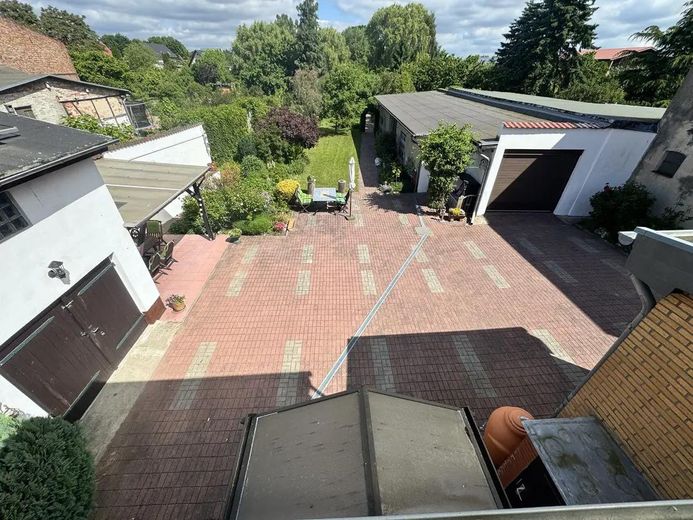 Gepflegte Immobilie in Massivbauweise mit weitläufigem Garten & vielen Nebengebäuden (ohne Makler) – Foto 4
