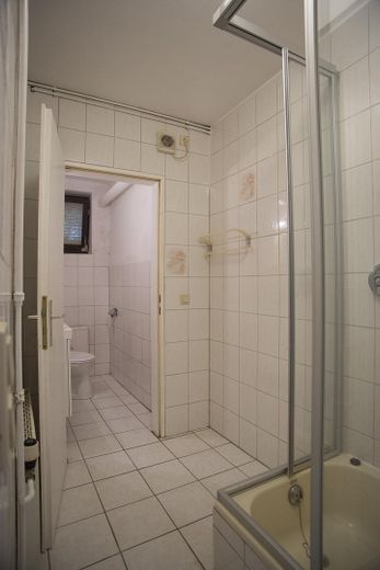 Bad Einliegerwohnung