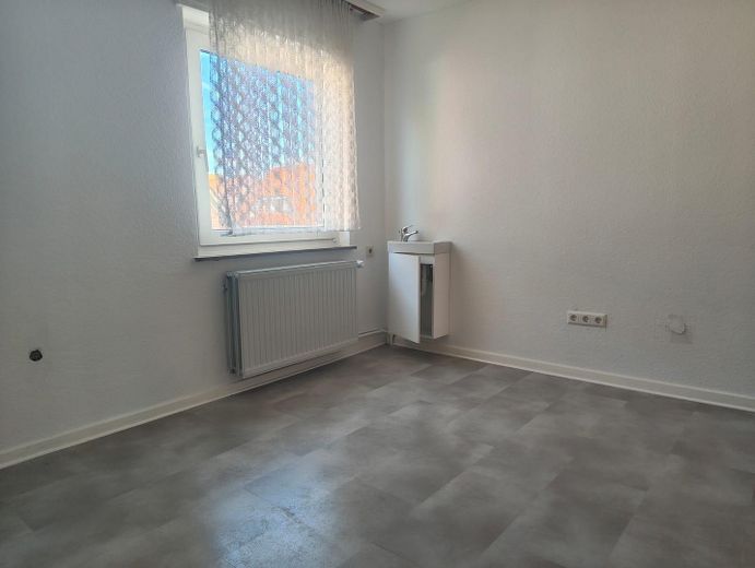 Zimmer mit Küchenanschluss OG