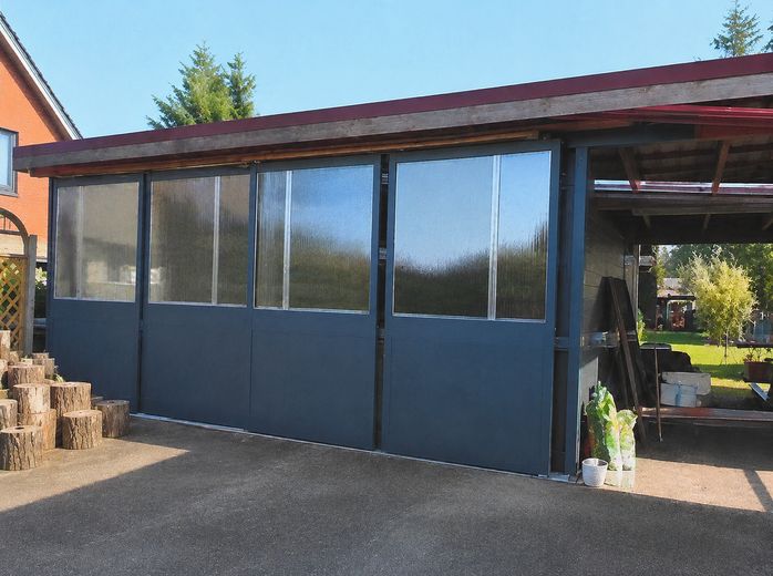 Modernisiertes EFH mit zwei Wohneinheiten auf 1808 qm Grunstück – Doppelcarport