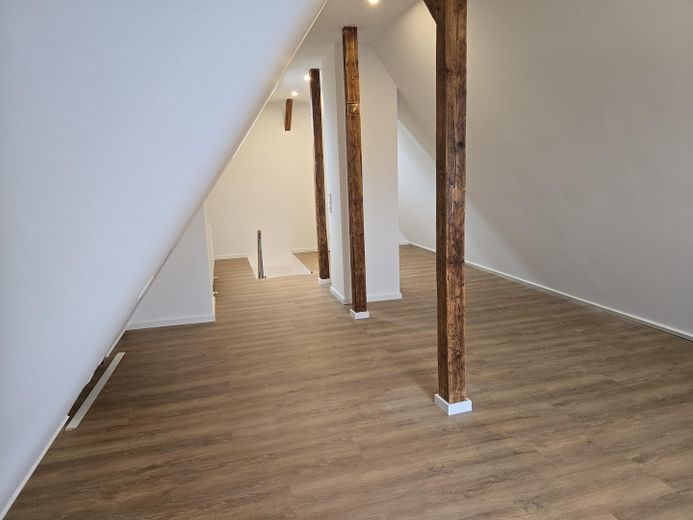 Zimmer im DG (Hobby/Arbeiten)