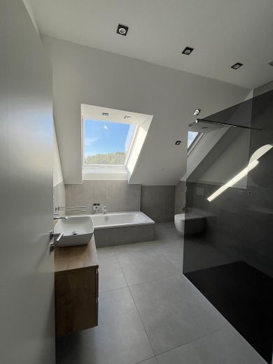 Badezimmer 2. OG