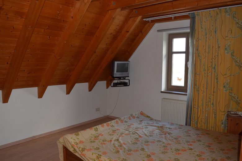 WHG 2 - 1. OG Schlafzimmer