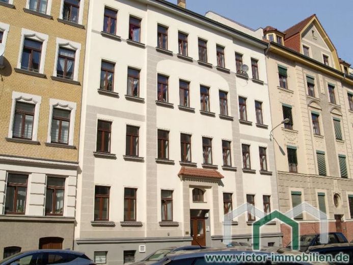 ** Gut geschnittene 2-Zimmer-Whg. mit Einbauküche und Balkon ** – Foto 1