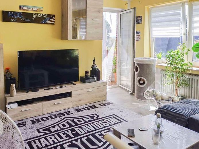 Investment property in Aachen-Richterich: Rented 2-room apartment with balcony in a quiet residential location – Photo 1