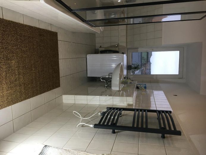 Möblierte 3 Zimmer Maisonette Wohnung in zentraler Lage zu vermieten – Foto 17