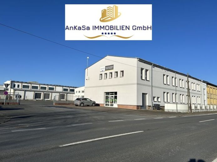 3 storage halls, office building, open space, garages – Foto 1