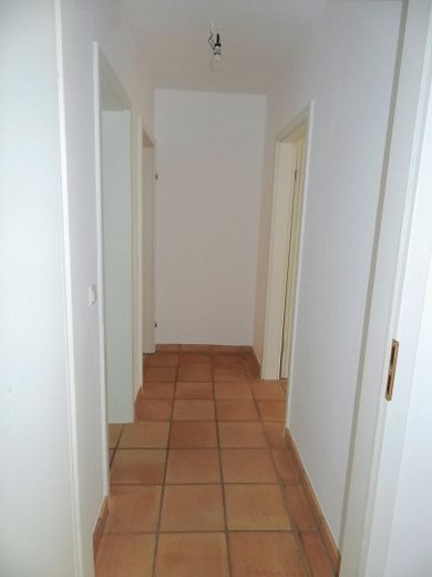 Wohnerlebnis am Jenischpark: traumhafte Erdgeschoßwohnung mit eigenem Garten von Privat – Flur
