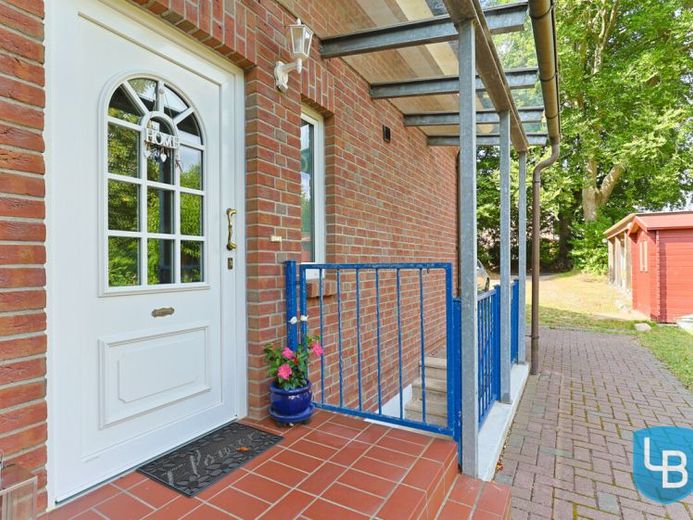Appartement au rez-de-chaussée loué dans un jumelé près de Preetz – investissement locatif attractif avec terrasse – Photo 1