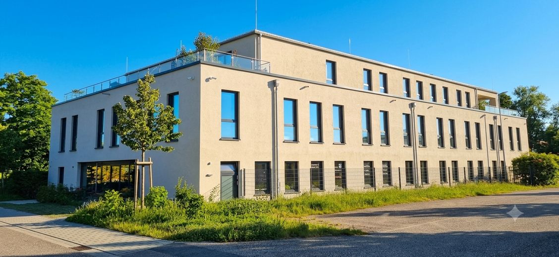 Premium Bürofläche zu vermieten – Rückseite des Gebäudes
