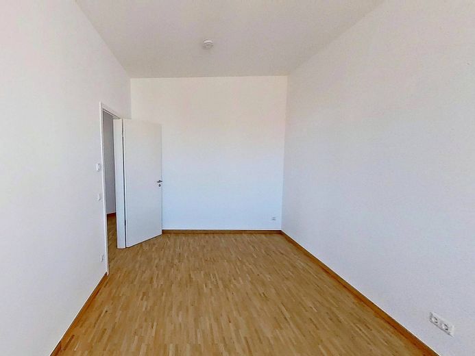 HOGAR DE ENSUEÑO EN PRIMERA OCUPACIÓN: Luminoso piso de 3 habitaciones con COCINA AMUEBLADA – Ansicht II: Schlafzimmer I