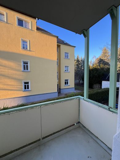 Erstbezug nach Renovierung - 5-Raumwohnung im 1. OG in ruhiger Lage – Balkon 2