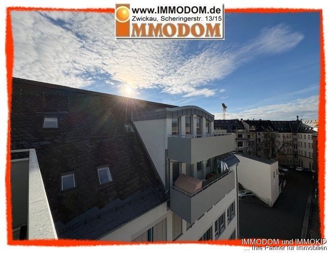 2-Zimmer-Dachgeschoss-Maisonetten-Wohnung mit BALKON und EINBAUKÜCHE mitten im Herzen von Zwickau – Ausblick