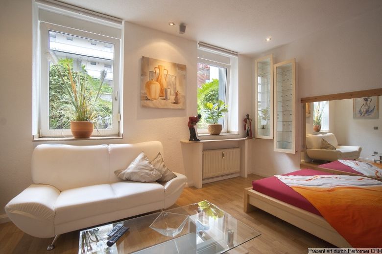 Quiet, peaceful, furnished apartment enjoying a top location in the Pempelfort area of Düsseldorf! – a897768c6b465ce4e68d8b5651b599e241072cbd.jpg