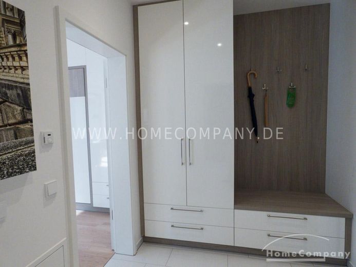 18116107 HomeCompany Dresden Möbliert/Furnished Exclusives 1-Zimmer Apartment in Dresden-Altstadt Nähe Frauenkirche max. 2 Personen – 4c70d85c91ed8603397a41389604cc7b67c7b684.jpg