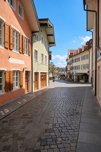 Vivere nel centro storico di Bad Tölz – affascinante casa cittadina, direttamente sulla storica Marktstraße – Zentrale Lage 