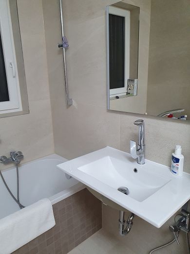 Einfamilienhaus, neue Heizung, Topzustand,saniert – Foto 2
