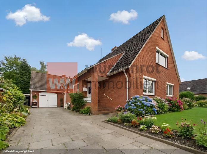 Großes Grundstück, Ponystall &amp; Nordseeluft - Familienhaus mit Herz im Luftkurort Hage – Vorderansicht von links - KI Gestaltungsmöglichkeit