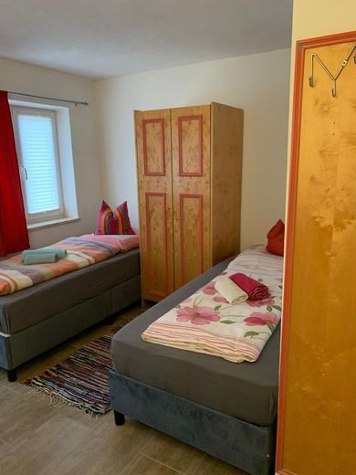 Top renoviertes Gästehaus mit 10,1 % Rendite - sofort durchstarten! – Doppelzimmer