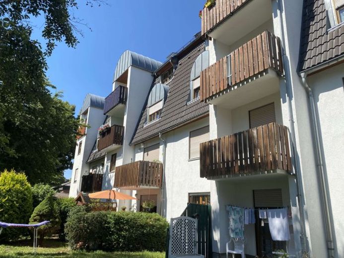 sonnige Einraumwohnung mit Balkon – फोटो 1