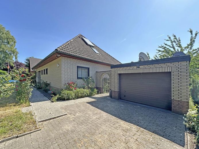 Bellissimo appartamento di 4 locali ad Amburgo-Niendorf – Foto 3