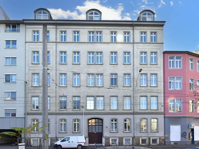 STADTNAH. RUHIG. FREI. | 2 Zimmer mit Tageslichtbad und vielseitigen Perspektiven – Foto 1