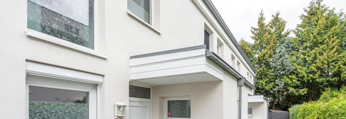 Zentrales und energieeffizientes Townhouse mit Tiefgarage und Keller