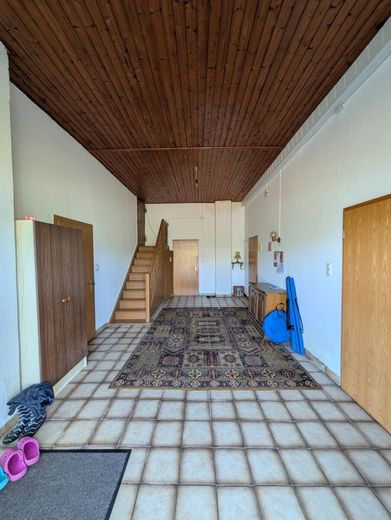 Großes Grundstück in Hüllhorst: Einfamilienhaus mit Potenzial zur Neugestaltung – Bild 3