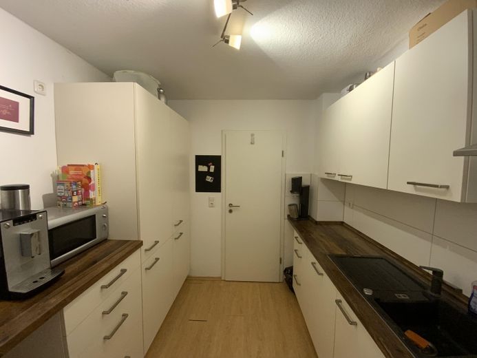 Wymarzone, słoneczne mieszkanie 3-pokojowe, duży balkon od południa, po remoncie, w najlepszej centralnej lokalizacji – Küche
