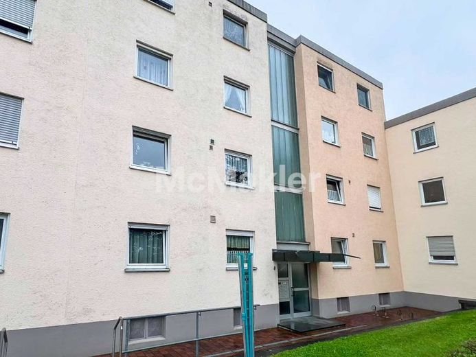 Entspannt wohnen vor den Toren Augsburgs - zentrale 3-Zimmer-Wohnung im Herzen Gersthofens – फोटो 1
