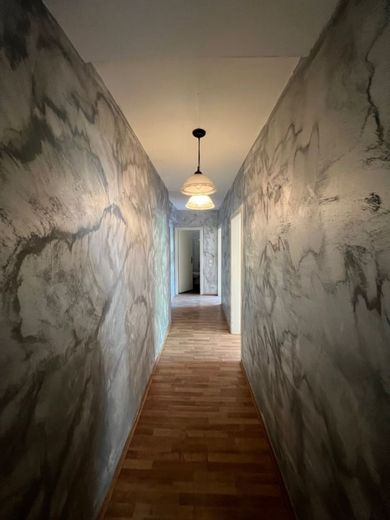 * 3-Zimmer Wohnung * in zentraler Lage von Meiderich* – Diele