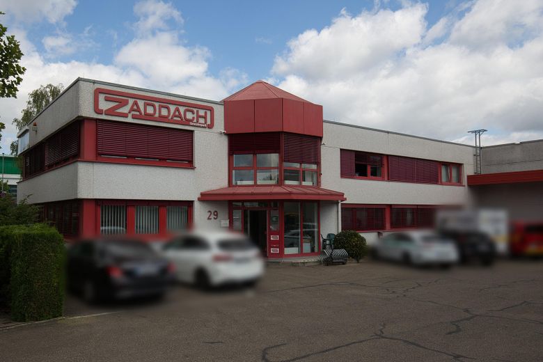 Flexible Büro- und Schulungsfläche mit 225 m² und 4 Stellplätzen in Reutlingen-Sondelfingen – Außenansicht des Gewerbeparks