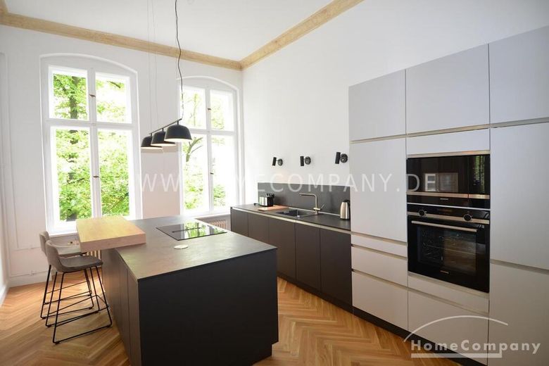 Hochwertige 4 Zimmerwohnung, Altbau Stuck, am Ku´Damm zentral – ac274b180236f6b22bde88537215bca7a079bb08.jpg