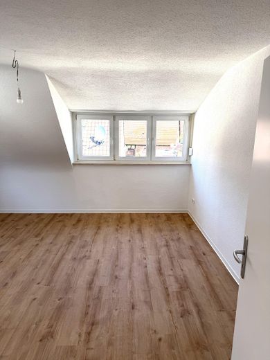Prima occupazione dopo la ristrutturazione - appartamento di 4 locali – Schlafzimmer 1