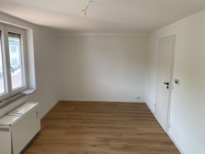 Frisch sanierte 3-Zimmer ETW mit separatem Eingang – Kinderzimmer
