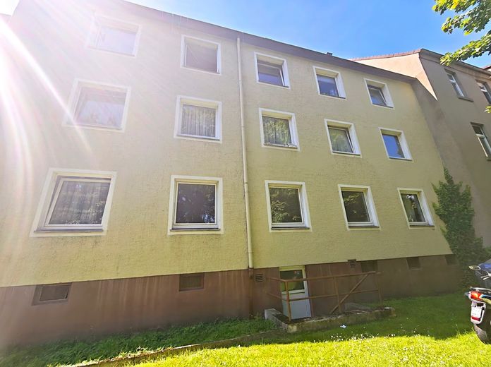 Vacant 2-room apartment | freshly renovated | raised ground floor | garden view | no commission – Foto 12