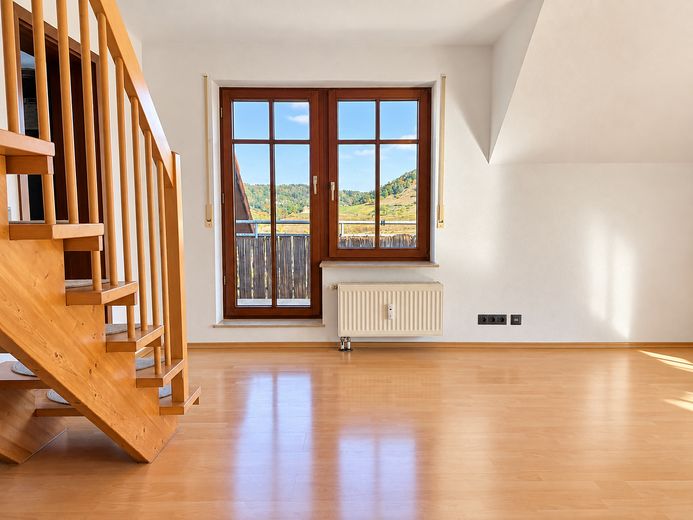 Wohnen auf zwei Ebenen – Maisonette mit hochwertiger Ausstattung und 3 Stellplätzen – Esszimmer