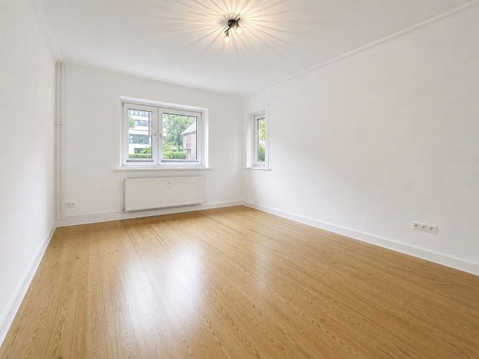 EG-Wohnung im Rosenhof – Zimmer 1 (18m²)