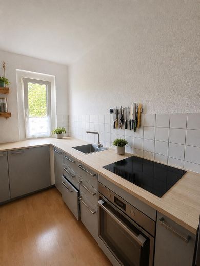 APPARTAMENTO TOP con 3 locali, ampio balcone e cucina componibile a Elterlein – Küche