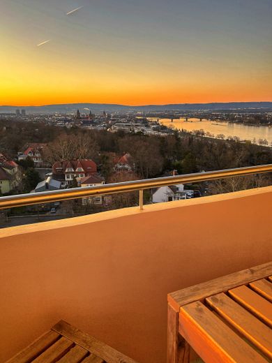 Blick Balkon Wohnzimmer